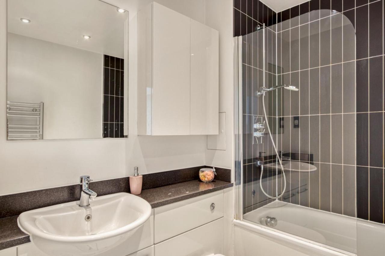 Delightful Apartment Wandsworth London Kültér fotó